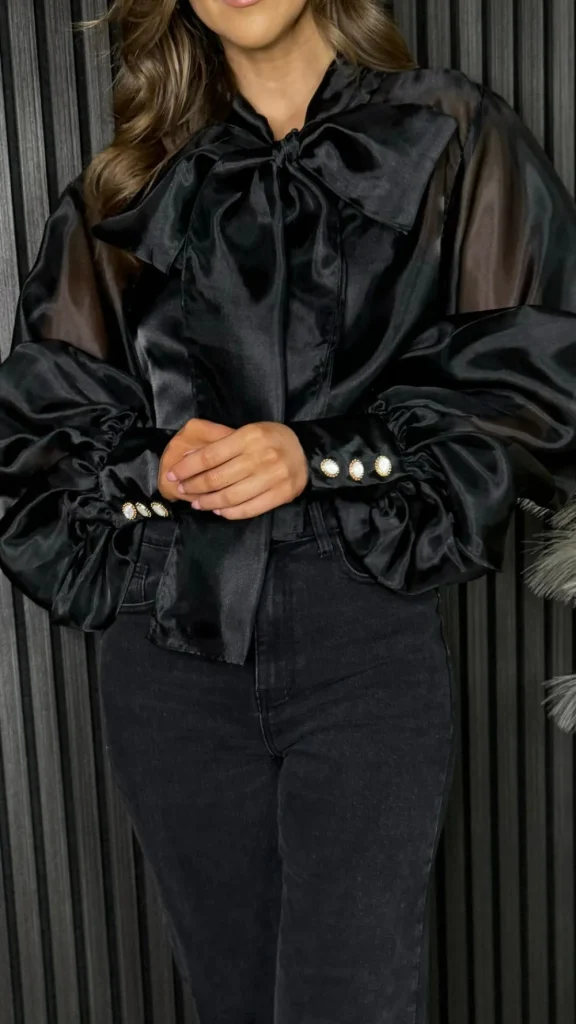 TIMELY Tops^Allie Black Large Bow Detail Top