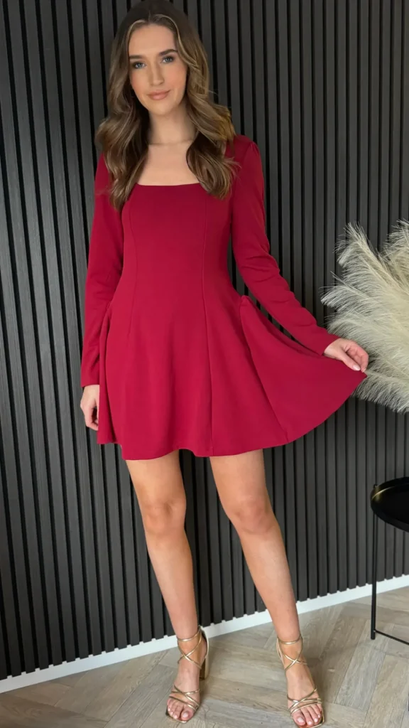 TIMELY Fitted Dresses | Going Out Dresses^Alysse Burgundy Square Neck Mini Dress