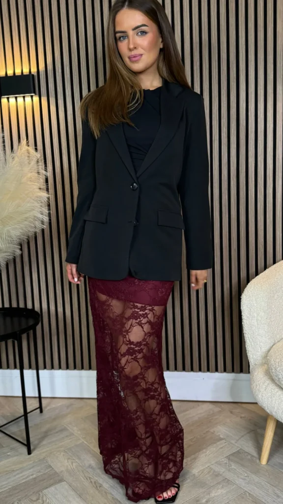 COPPEROSE Skirts & Shorts^Anneke Burgundy Lace Detail Midi Skirt