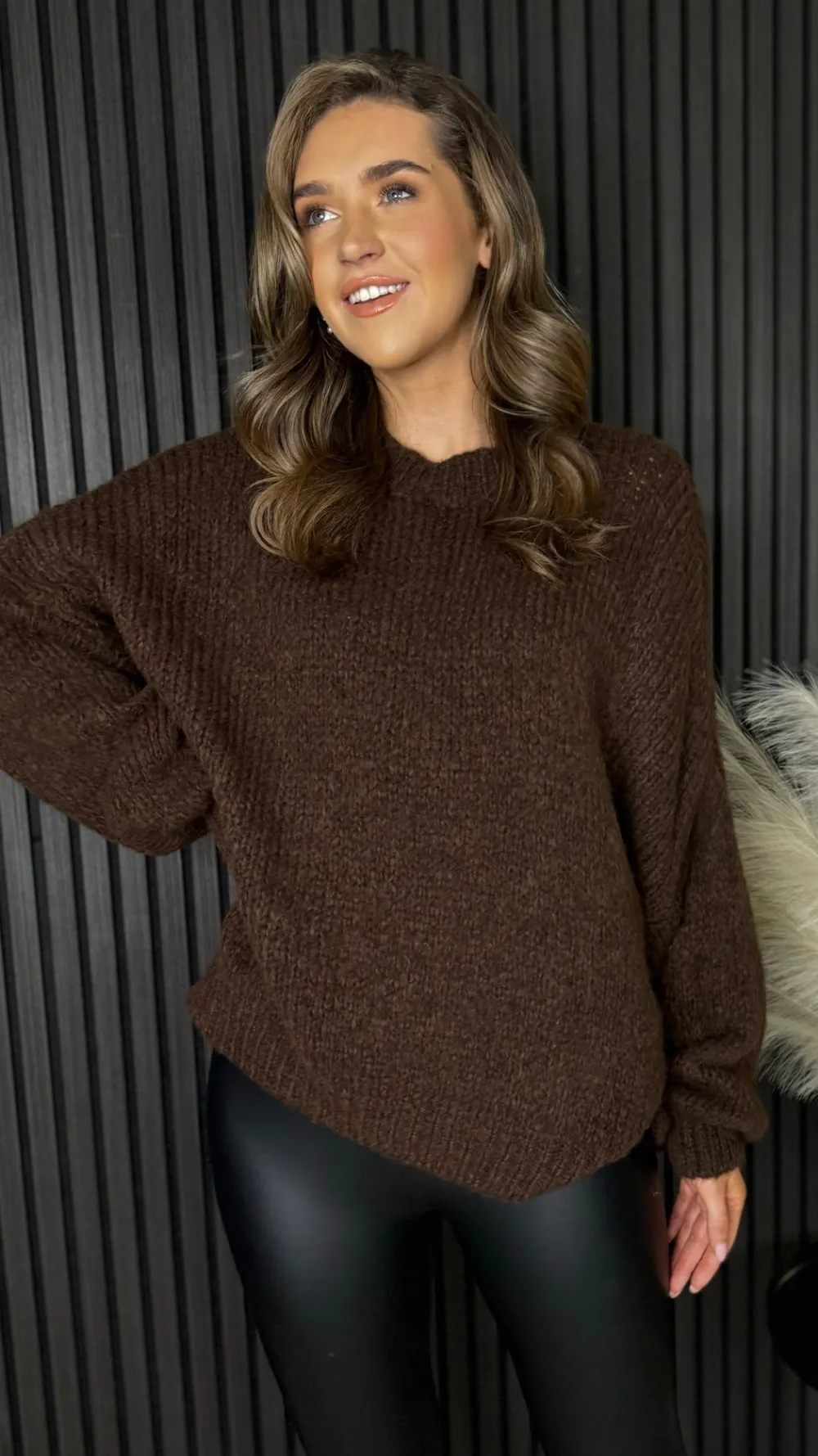 aston_chocolate_brown_chu_2.webp BELLAVIE Knitwear^Aston Chocolate Brown Chunky Knit Jumper