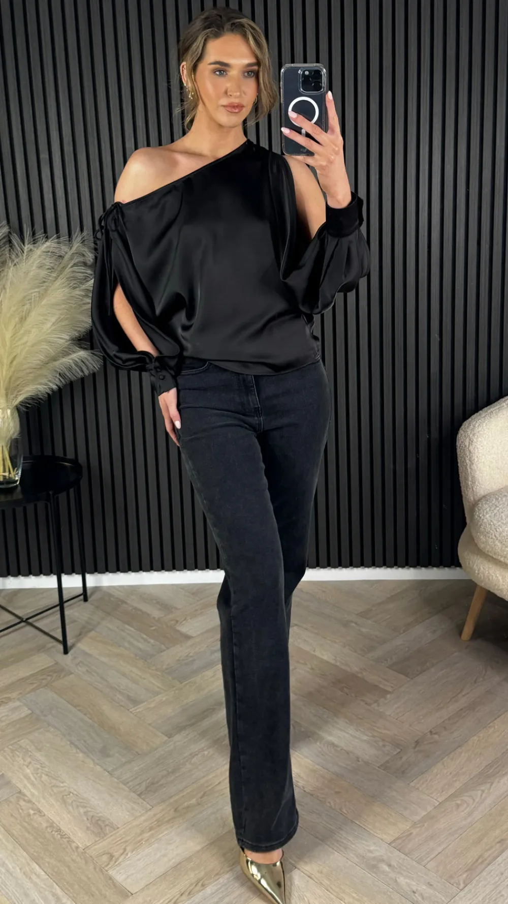 billie_black_asymmetric_l_1.webp LUCCE Tops^Billie Black Asymmetric Long Sleeve Top