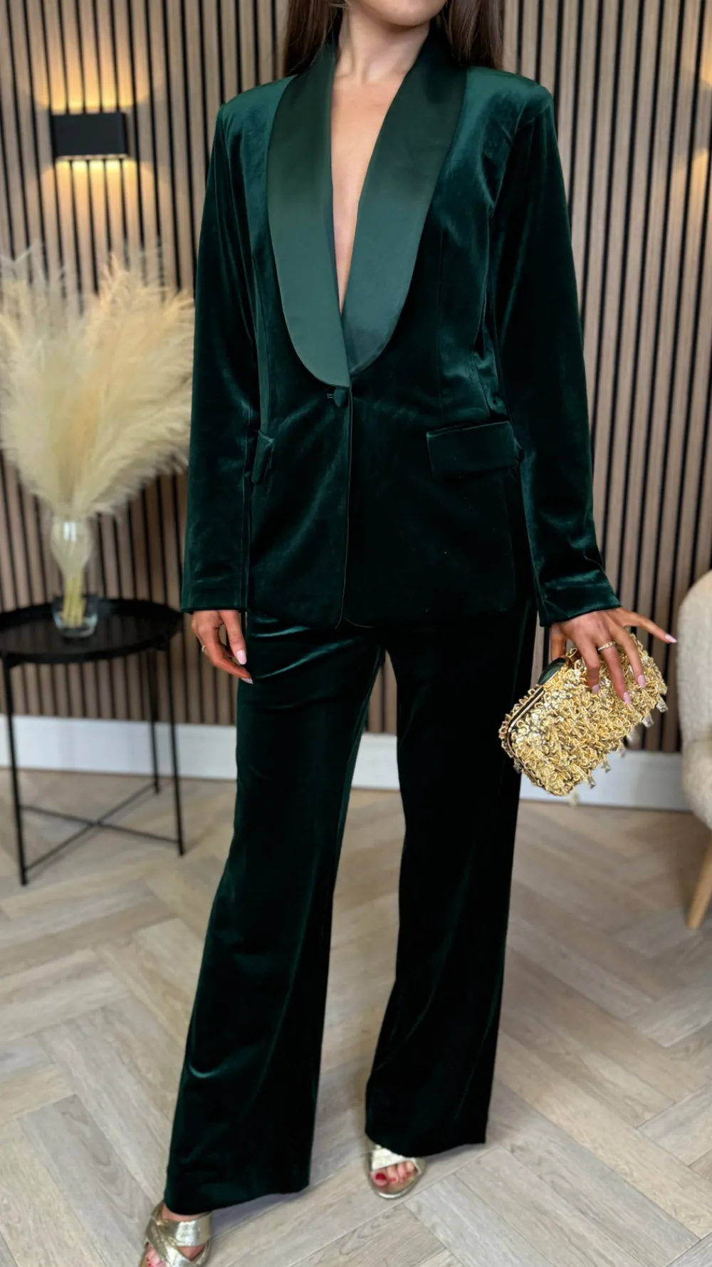 carina_forest_green_velve_4.webp ATTENTIF Co-ords | Blazers^Carina Forest Green Velvet Trousers & Blazer Co-Ord