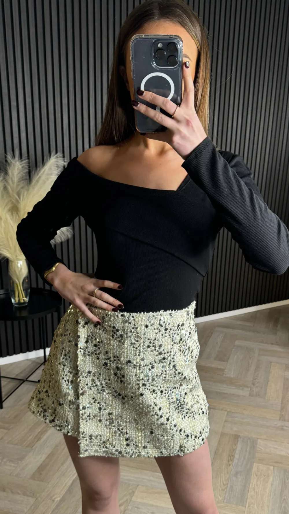 carolyn_beige_sequin_twee_3.webp UNIKA Skirts & Shorts^Carolyn Beige Sequin Tweed Effect Skort