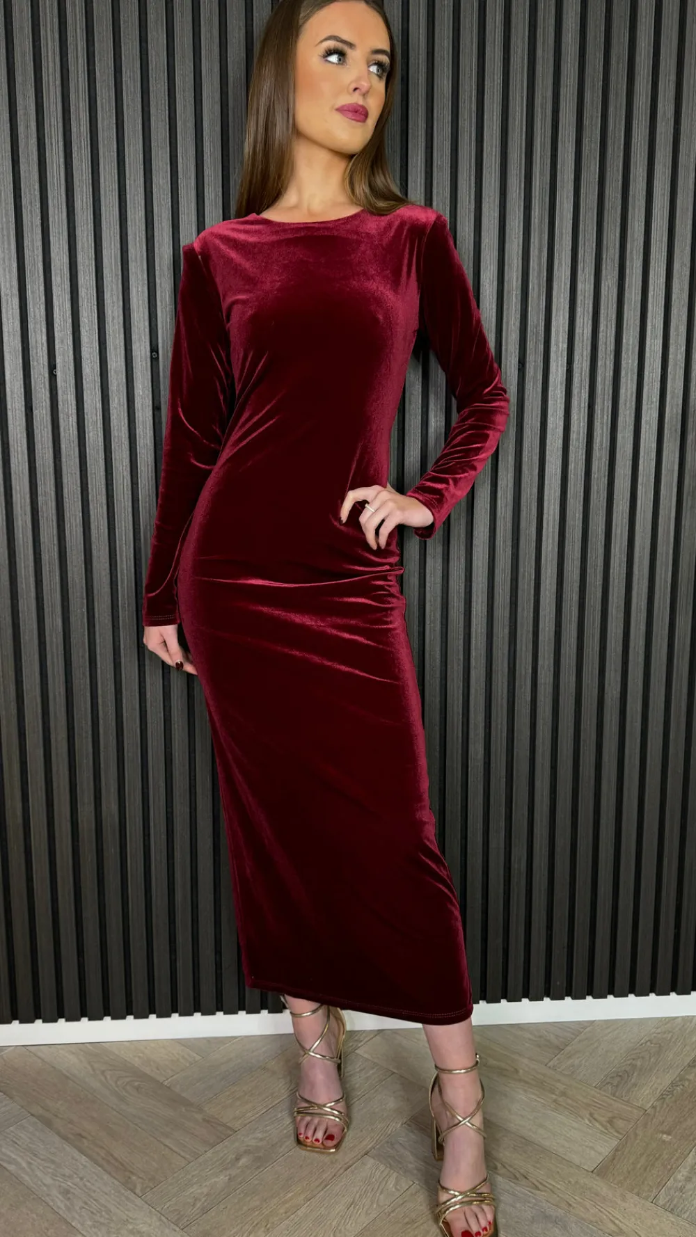 clarice_burgundy_back_bow_2.webp LORIANE Going Out Dresses | Occasion Dresses^Clarice Burgundy Back Bow Detail Midi Dress
