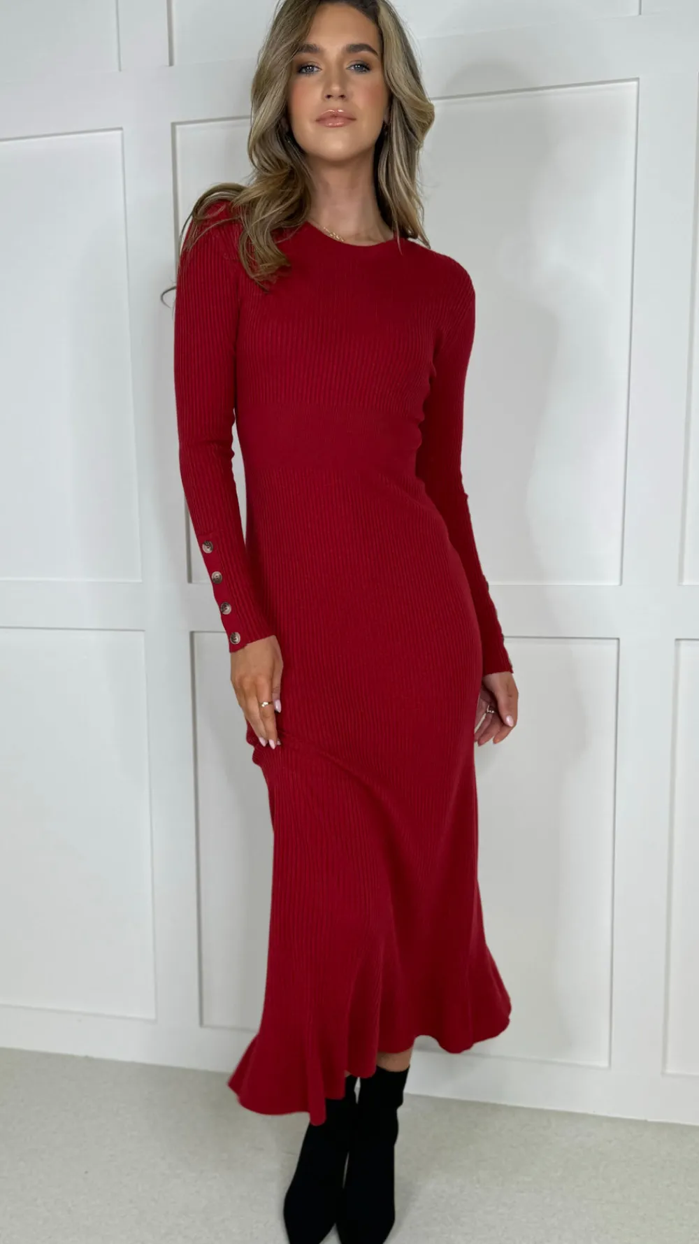 claudelle_burgundy_ribbed_1.webp COPPEROSE Knitwear | Day Dresses^Claudelle Burgundy Ribbed Midi Dress