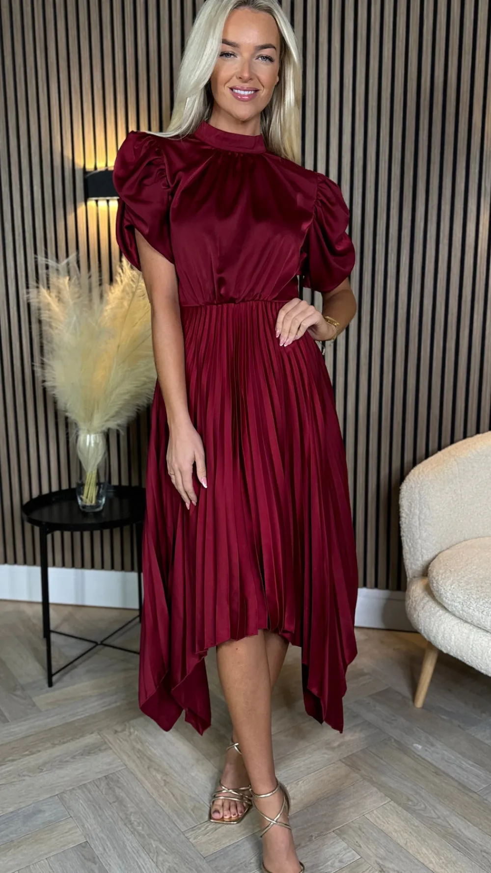 cressida_burgundy_high_ne_0.webp AX PARIS Going Out Dresses | Midi Dresses^Cressida Burgundy High Neck Puff Sleeve Pleated Midi Dress