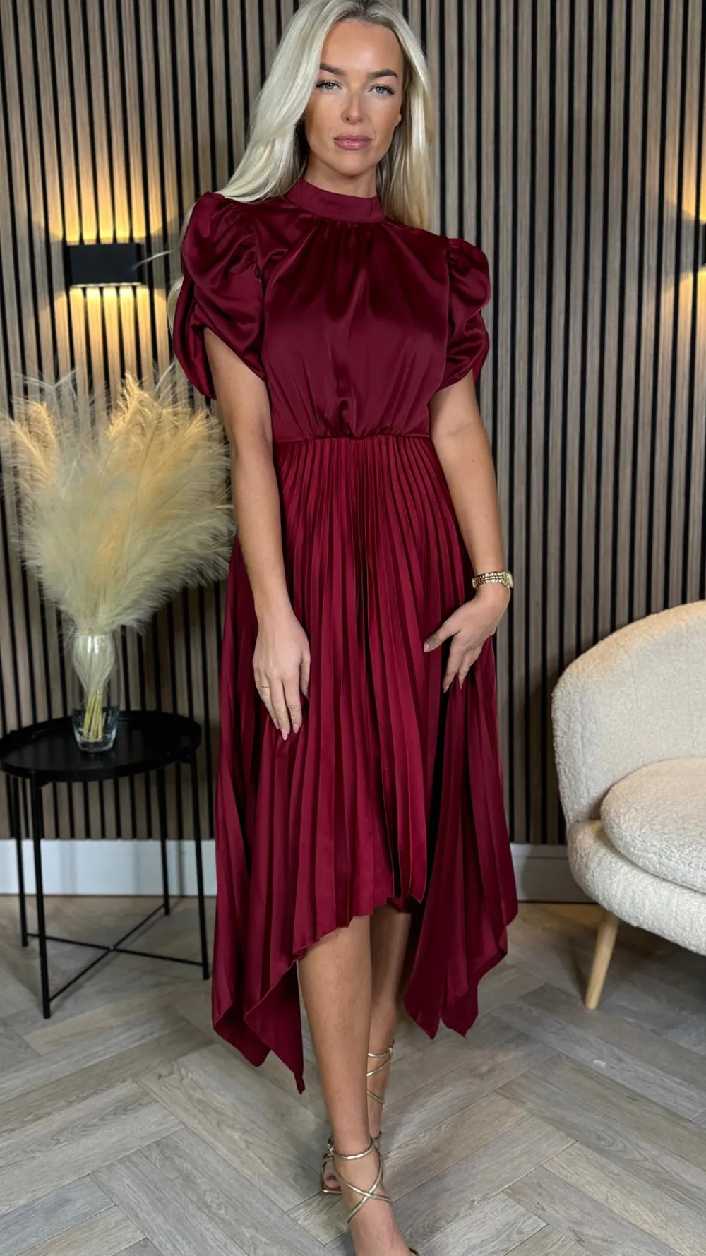 cressida_burgundy_high_ne_6.webp AX PARIS Going Out Dresses | Midi Dresses^Cressida Burgundy High Neck Puff Sleeve Pleated Midi Dress