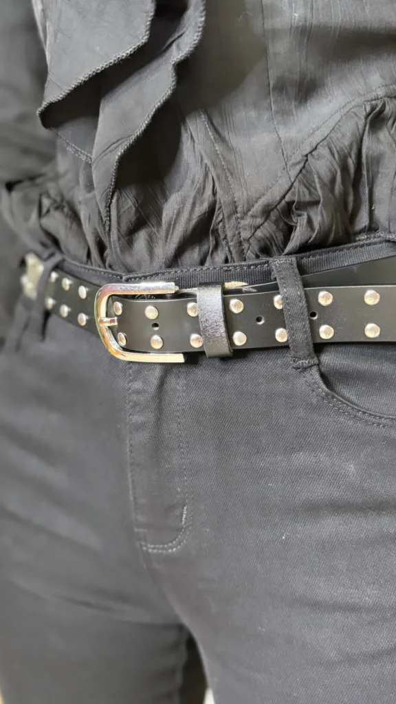 PHANIE MODE Belts^Daire Black Silver Stud Belt