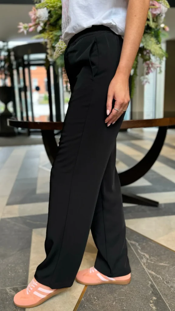 BESTSELLER Trousers^Doireann Black High Waisted Straight Leg Trousers