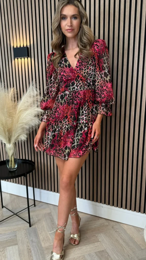 GIRL IN MIND Fitted Dresses | Day Dresses^Edyn Red Long Sleeve Animal Print Mini Dress