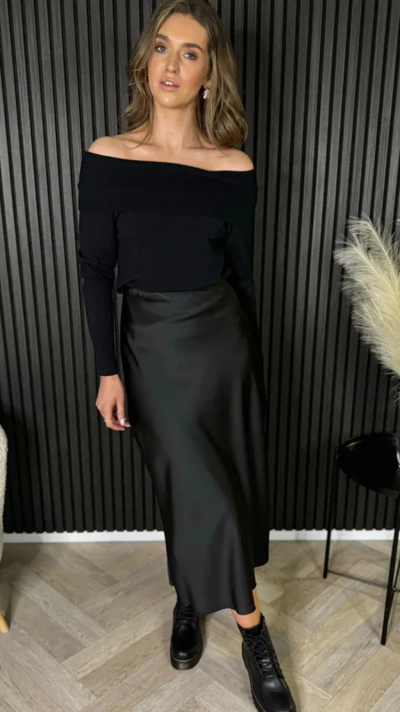 SEVEN SEPT Knitwear^Gabi Black Wide Neck Knit Jumper