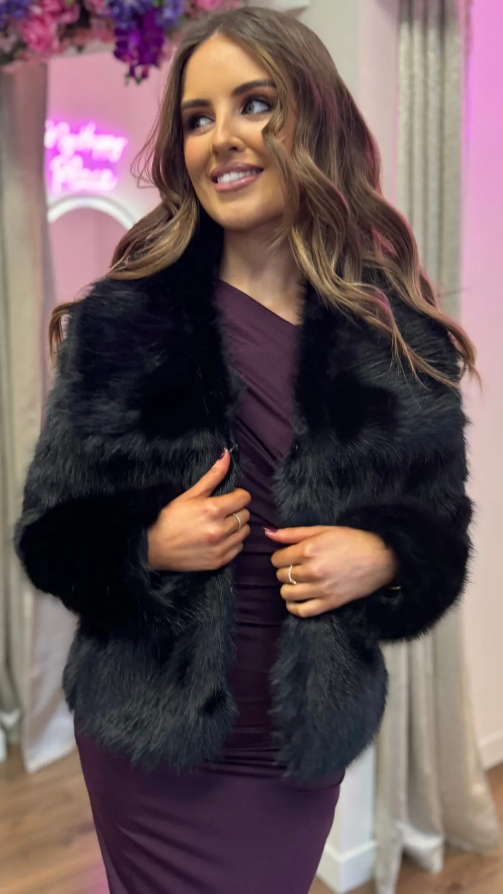 georgia_black_collared_fu_0.webp COPPEROSE Coats & Jackets^Georgia Black Collared Fur Detail Jacket