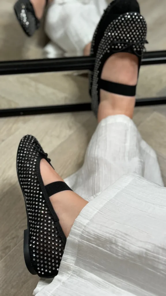 PARIS FASHION SHOPS Flats^Harper Black Decorative Bow Ballerinas