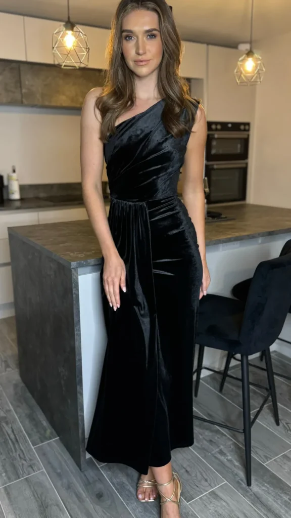 LORIANE Fitted Dresses | Going Out Dresses^Isabella Black One Shoulder Velvet Finish Midi Dress