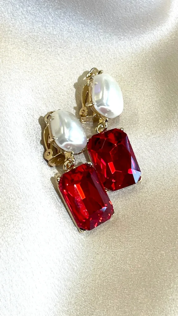PARIS FASHION SHOPS Jewellery^Jenny Pearl & Red Stone Drop Clip On Earrings