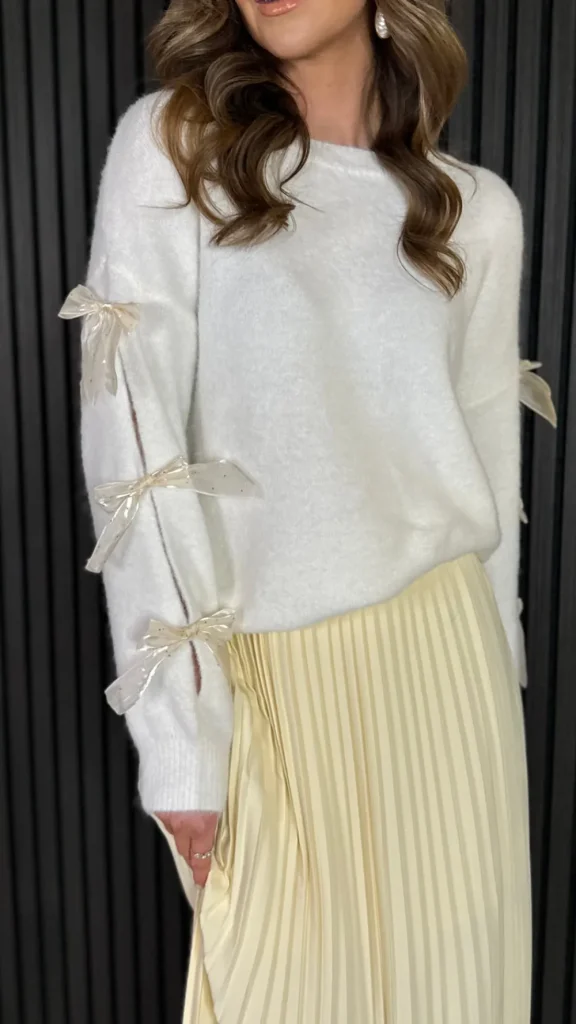 LOVIKA Knitwear^Julie Cream Bow sleeve Detail Jumper