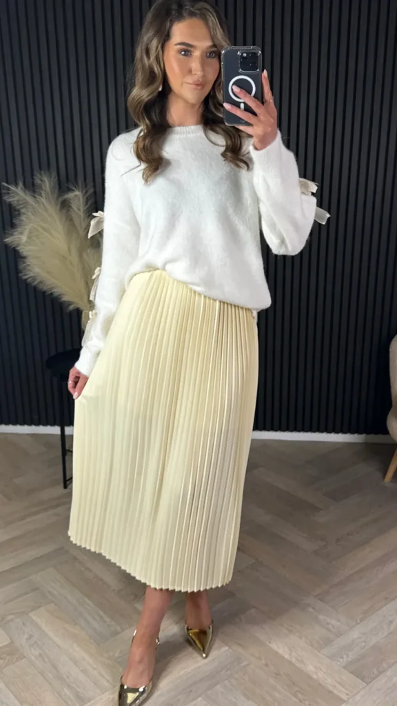 LOVIKA Knitwear^Julie Cream Bow sleeve Detail Jumper