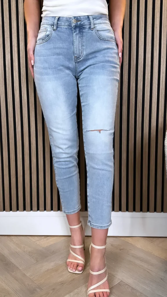 NINA CARTER Jeans^Keke Light Blue Ripped Knee Boyfriend Jeans