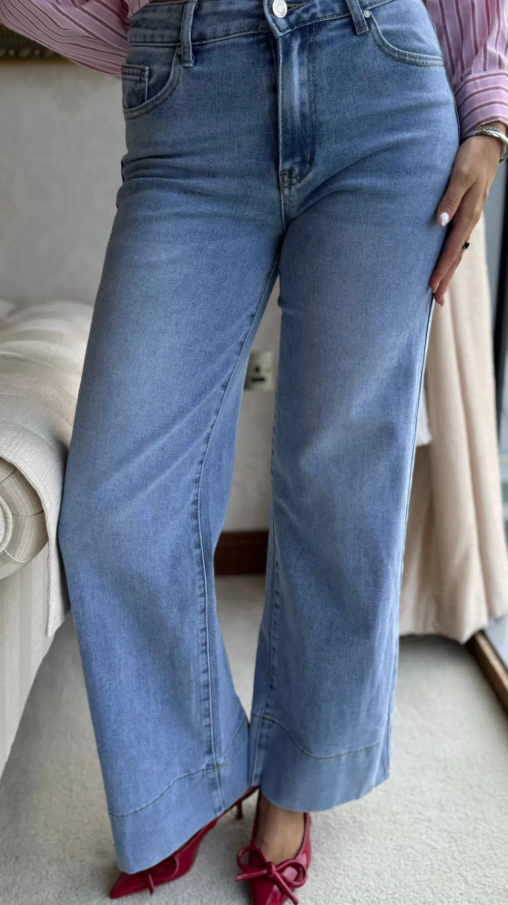 maleah_light_blue_wide_le_1.webp ESTEE BROWN Jeans^Maleah Light Blue Wide Leg Jeans