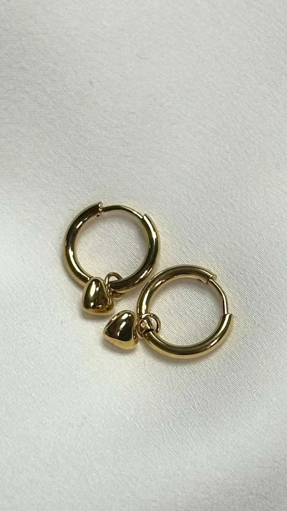 EMILY Jewellery^Mara Gold Heart Design Hoop Stainless Steel Earrings