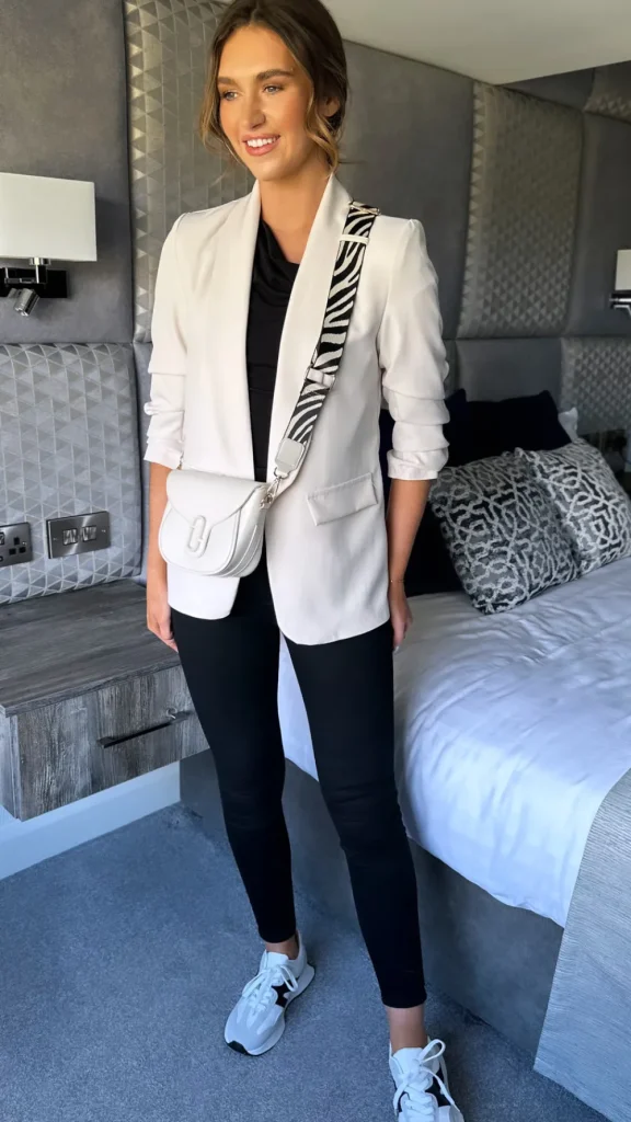 MISS LINDA Blazers^McKinley Beige Ruched Sleeve Blazer