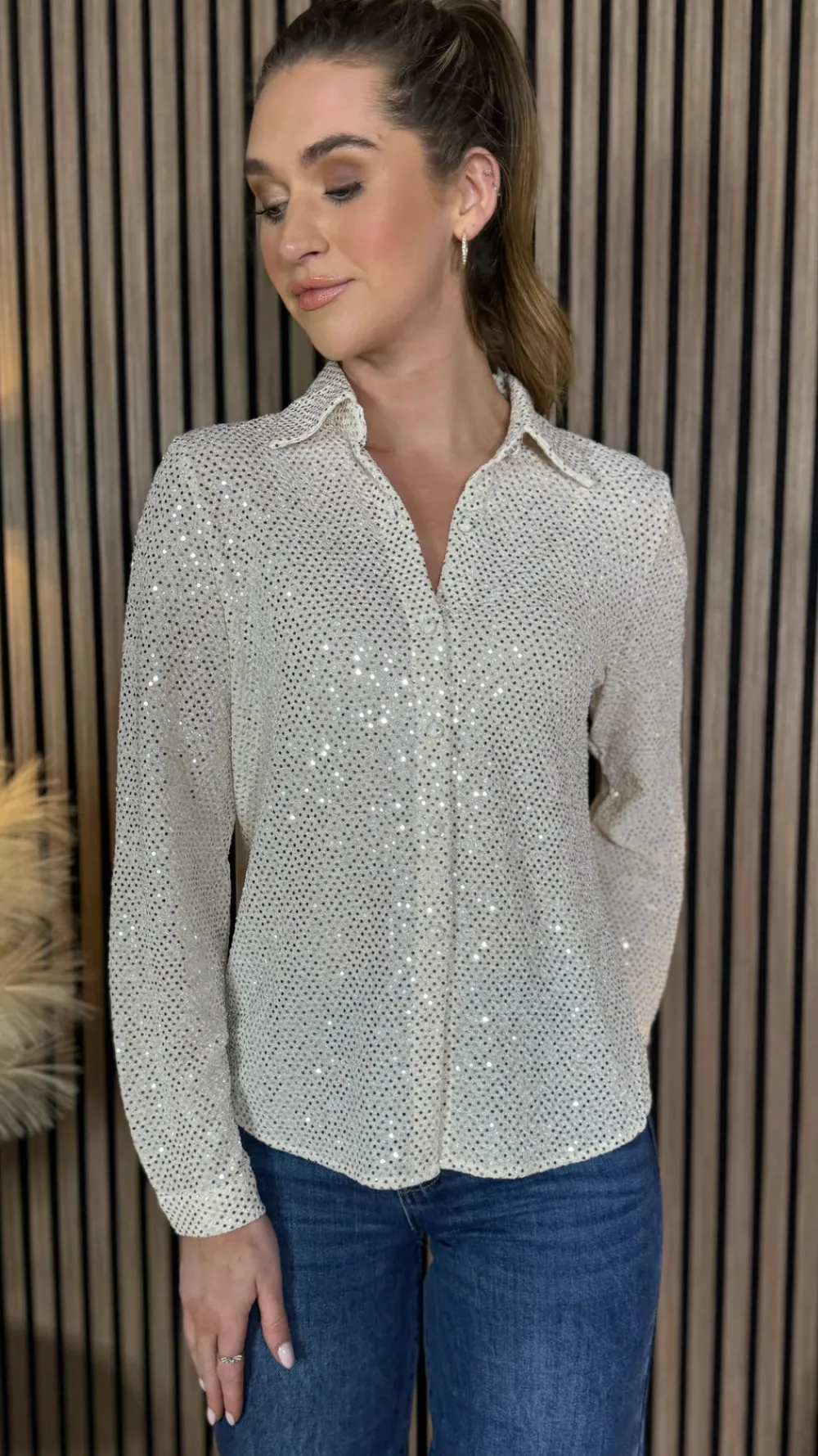 milani_beige_sequin_detai_1.webp UNIKA Tops^Milani Beige Sequin Detail Shirt