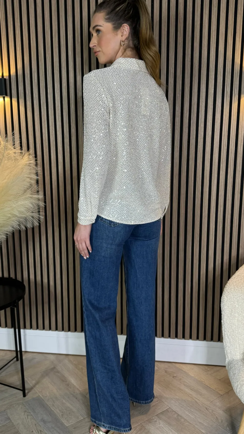 milani_beige_sequin_detai_7.webp UNIKA Tops^Milani Beige Sequin Detail Shirt