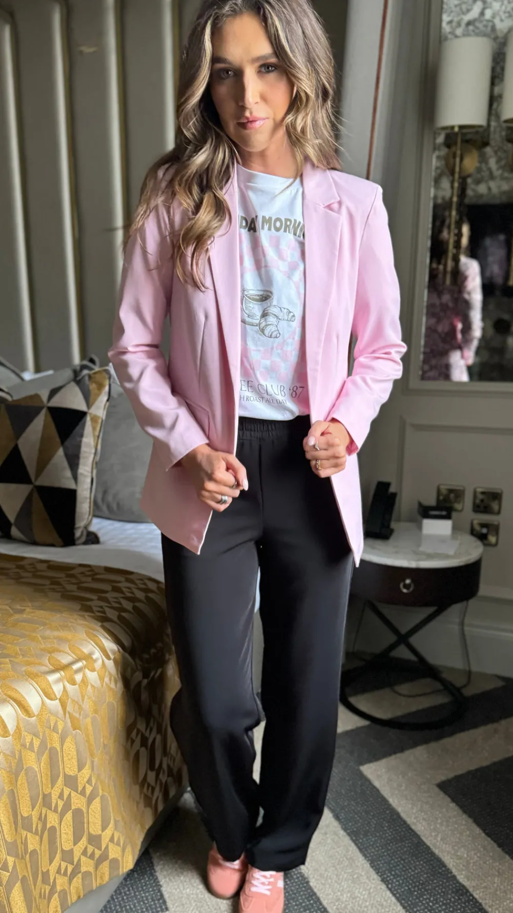 nelle_light_pink_tailored_1.webp BESTSELLER Blazers^Nelle Light Pink Tailored Blazer