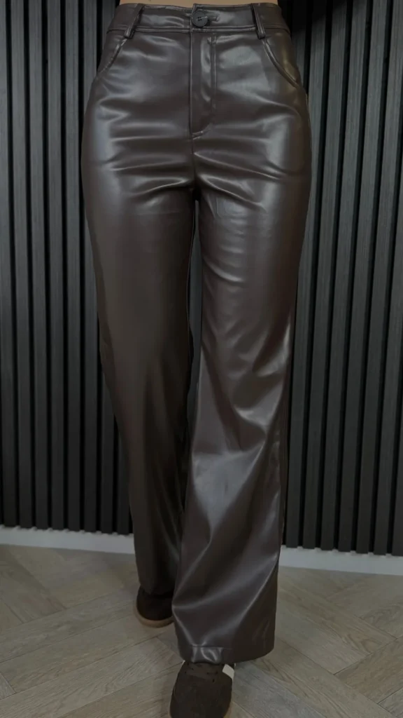 ELENZA Trousers^Nylah Brown Leather Look Straight Leg Trousers