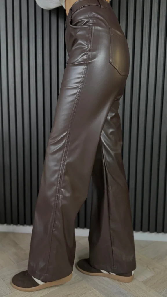 ELENZA Trousers^Nylah Brown Leather Look Straight Leg Trousers