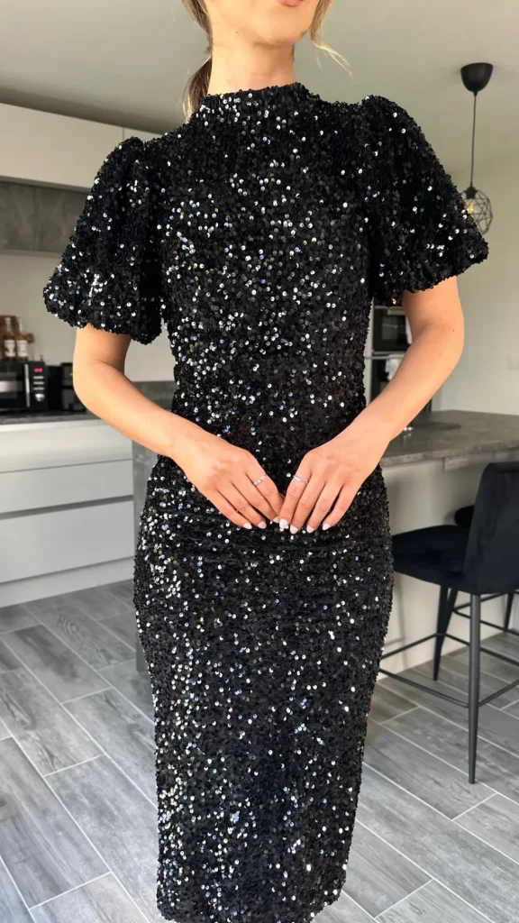 VERA LUCY Fitted Dresses | Going Out Dresses^Rachelle Black Sequin Bow Back Detail Midi Dress