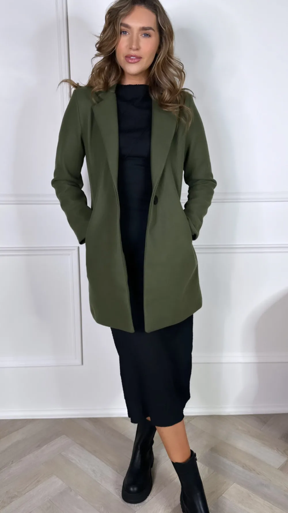 rosario_khaki_green_colla_2.webp SARL KAIA Coats & Jackets^Rosario Khaki Green Collared Coat