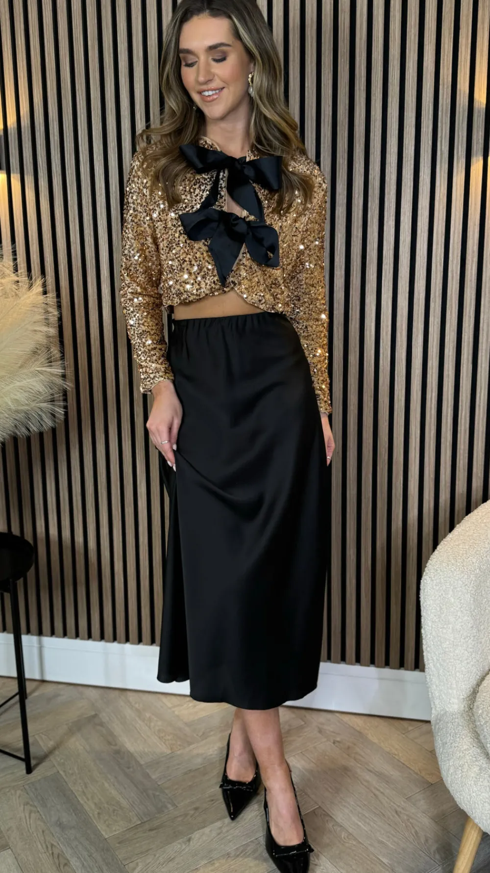tahlia_gold_sequin_with_b_1.webp ALLYSON Tops^Tahlia Gold Sequin With Black Bow Detail Top