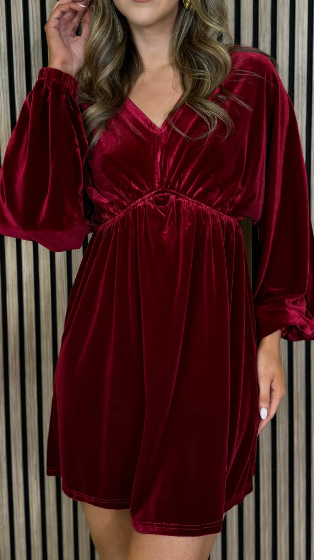 triana_red_velvet_v_neckl_4.webp COPPEROSE Going Out Dresses | Occasion Dresses^Triana Red Velvet V Neckline Mini Dress