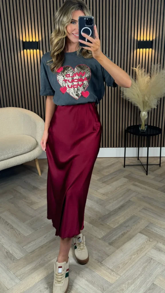 COPPEROSE Skirts & Shorts^Yaella Burgundy Satin Slip Skirt